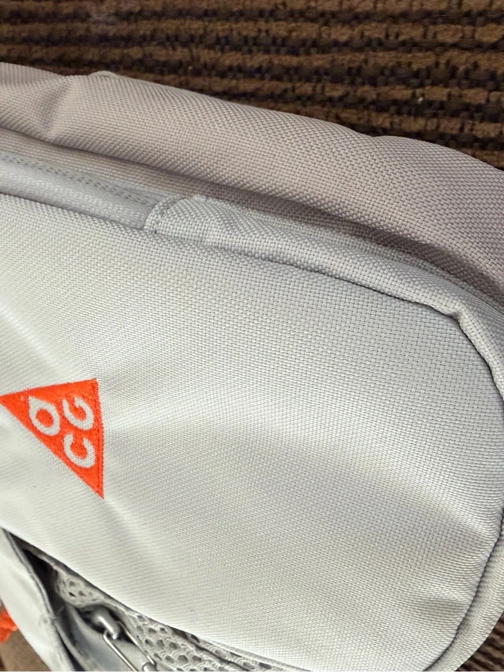 NWT Nike ACG Daymax Crossbody Bag Gray 3L NEW
